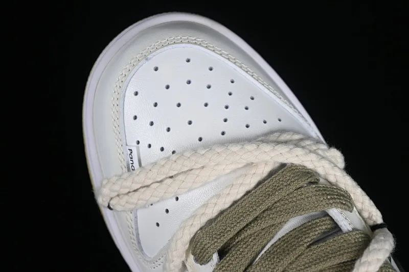 All categories Nk SB Dunk series Nk SB Dunk Low low-top sneakers Nk Dunk Low Panda Prank-Street Racing Flying Cloud Top SB strap low-top casual sneakers DV0833-100